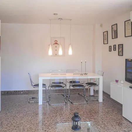 Stunning In With Kitchen Tossa de Mar